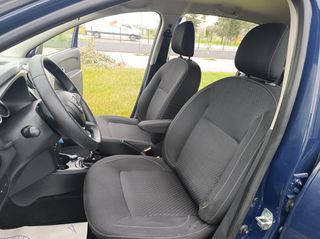 Dacia Sandero 2018 Automatic-thumb-23