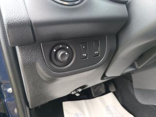 Dacia Sandero 2018 Automatic-thumb-32