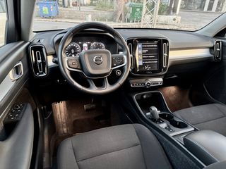 Volvo XC40 2020 ΕΠΩΛΗΘΗ!!! 1.5 T3 AUTOMATIC MOMENTUM PRO EURO6-thumb-4