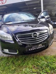 Opel Insignia 2010-thumb-1