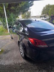 Opel Insignia 2010-thumb-6