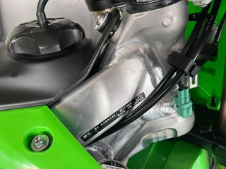 Kawasaki KX 250 2025-thumb-12