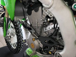 Kawasaki KX 250 2025-thumb-6