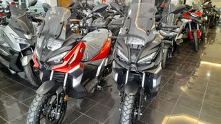 Voge SR1 2025 ADV-thumb-1