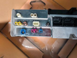 Εγκέφαλος MULTIMEDIA SAT NAV RADIO HEAD UNIT-thumb-1