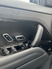 Land Rover Range Rover Sport 2023 AUTOBIOGRAPHY-thumb-20