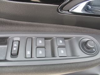 Opel Mokka 2018-thumb-6