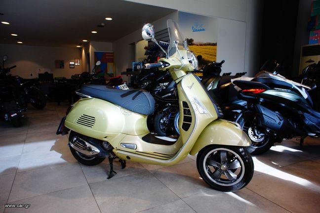 Vespa GTS 300 2021 VESPA 75 ANNIVERSARIO