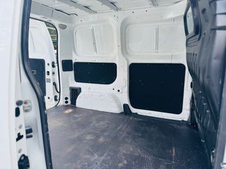 Nissan NV 200 2011 VAN 1.5 DCI 110-thumb-11