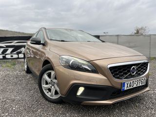 Volvo V40 Cross Country 2014 Cross Country.  *cruise control*parktronic*