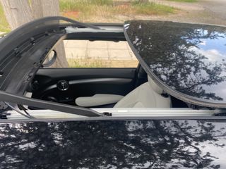 Mini Cooper 2023 SE Young Trim Edition-thumb-10