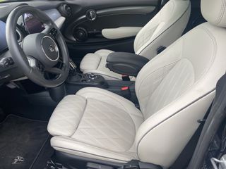 Mini Cooper 2023 SE Young Trim Edition-thumb-16
