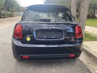 Mini Cooper 2023 SE Young Trim Edition-thumb-2