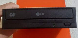 CD-DVD PLAYER