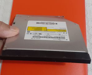 CD-DVD PLAYER