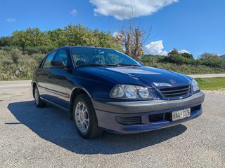 Toyota Avensis 1999