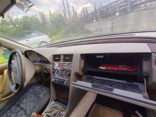 Mercedes c180-thumb-3