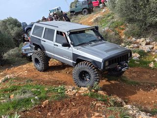 Jeep Cherokee 2000 4L Auto Limited