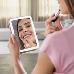 Medisana CM 400 LED table mirror-thumb-2