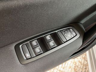 Renault Megane 2019 *ΑΥΤΟΜΑΤΟ * ΠΡΟΣΦΟΡΑ*-thumb-25