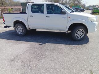 Toyota Hilux 2015