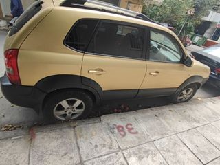 Hyundai Tucson 2004-thumb-2