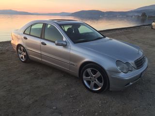 Mercedes-Benz C 200 2002
