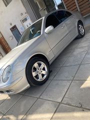 Mercedes-Benz E 220 2004