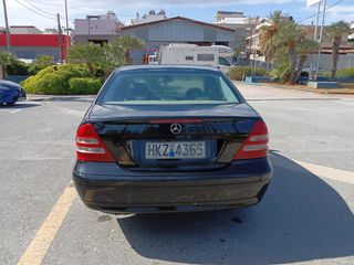 Mercedes-Benz C 180 2005-thumb-6