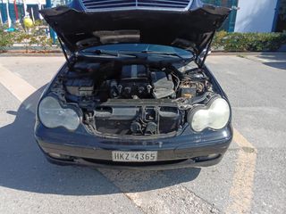 Mercedes-Benz C 180 2005-thumb-7