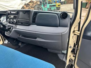 Ανατροπή Mitsubishi 2012 FUSO-thumb-18