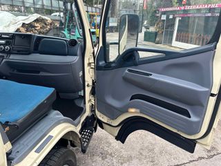 Ανατροπή Mitsubishi 2012 FUSO-thumb-19