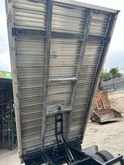 Ανατροπή Mitsubishi 2012 FUSO-thumb-27
