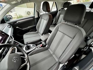 Volkswagen T-Roc 2024 1.5TSI 150PS Life-thumb-6