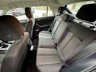 Volkswagen T-Roc 2024 1.5TSI 150PS Life-thumb-7