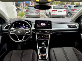 Volkswagen T-Roc 2024 1.5TSI 150PS Life-thumb-5