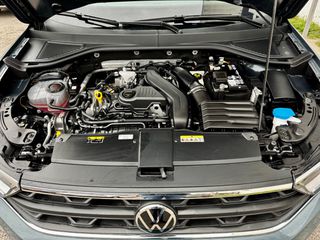 Volkswagen T-Roc 2024 1.5TSI 150PS Life-thumb-9