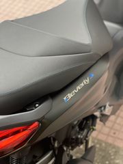 Piaggio Beverly 310 2026 Ετοιμοπαράδωτο / 4 έτη εγγύηση ΔΩΡΟ-thumb-4
