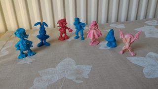 Πλαστικές φιγούρες Dísney του 1960. Από την προσωπική μου συλλογή. Ύψος 5 εκ. Σε άριστη κατάσταση. Πωλούνται μεμονωμένα, η μία 15 ευρώ