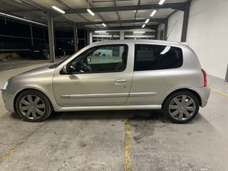 Renault Clio 2005 2.0 16V 183PS PHASE III-thumb-2