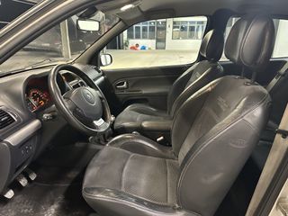 Renault Clio 2005 2.0 16V 183PS PHASE III-thumb-9