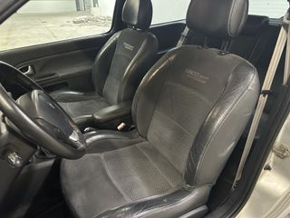 Renault Clio 2005 2.0 16V 183PS PHASE III-thumb-10
