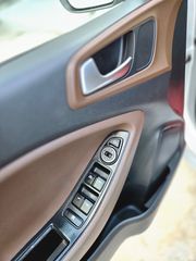 Hyundai i 20 2015 Panorama FULL EXTRA-thumb-12