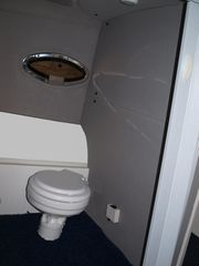 Attack 2025 750 cabin-thumb-7