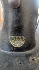 Singer 1920-thumb-2