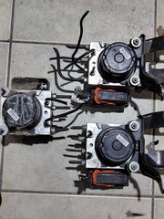 ΜΟΝΑΔΑ ABS TOYOTA YARIS 2011-2017 0D020-0D100-0D130