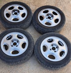 14αρες ζάντες με λάστιχα και καπάκια για Honda CRX Vtec 89-91.