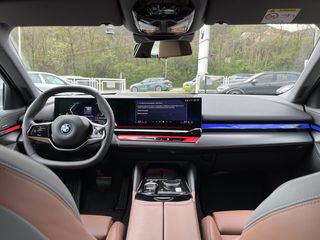 Bmw 550 2024 e xDrive Sedan G60(Π)-ΜΕ ΑΠΟΣΥΡΣΗ-thumb-17