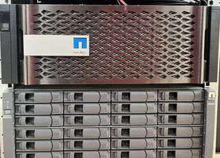 Netapp FAS 2554