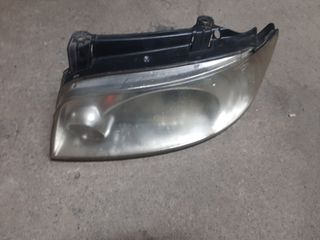 Εμπρός αριστερό φανάρι hyundai matrix